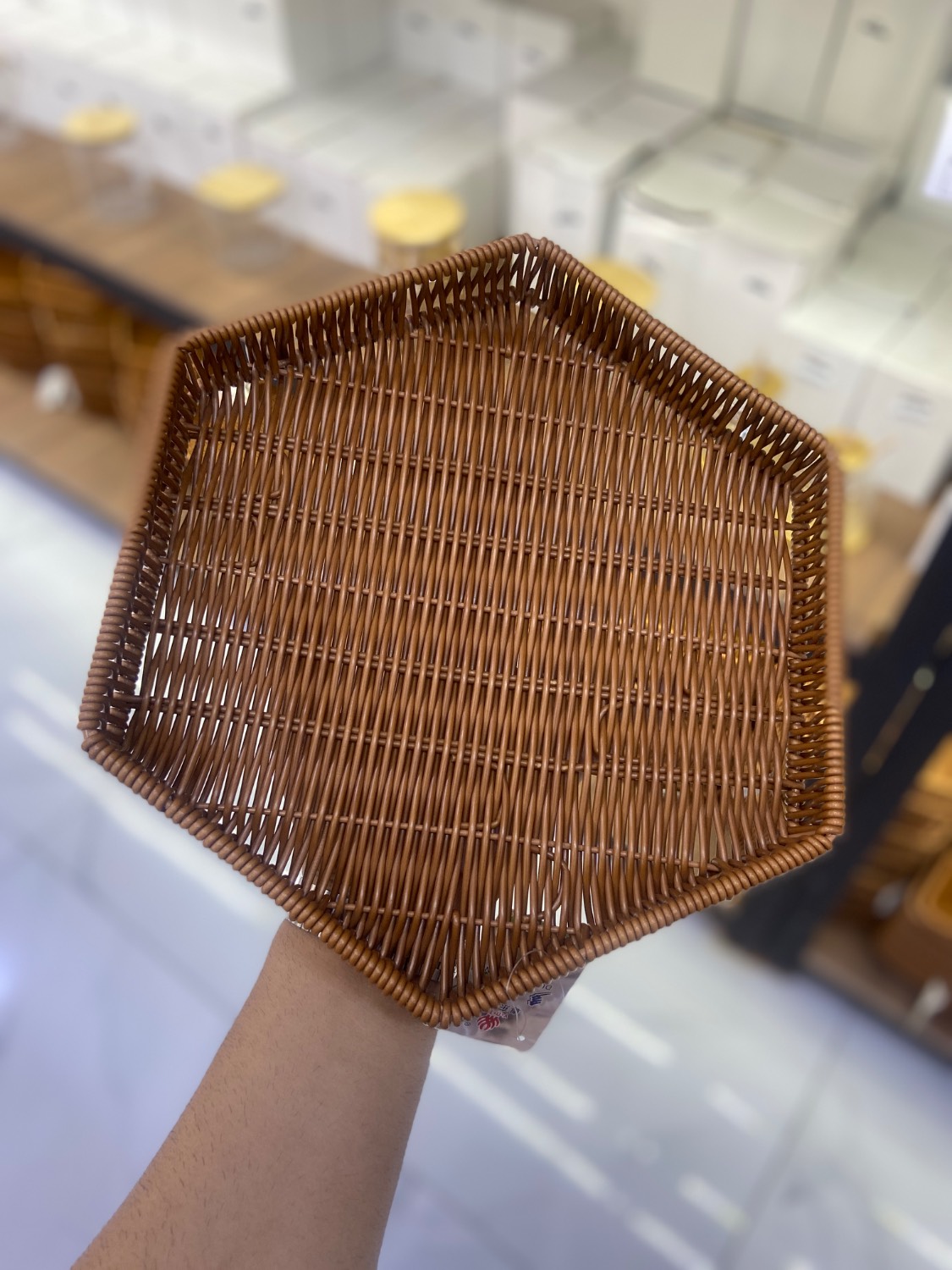 سبد حصیری چندضلعی