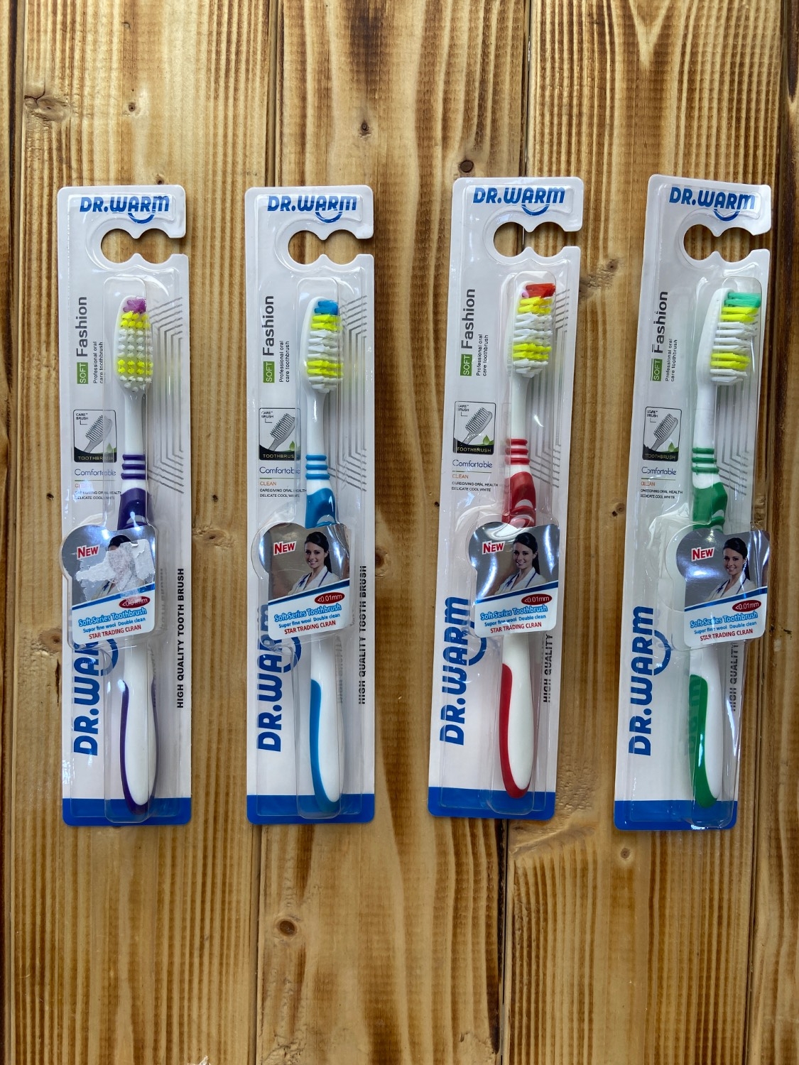 مسواک بزرگسال براش سافت دکتر وارم 