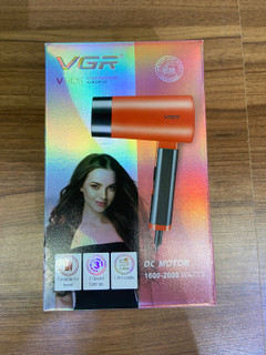 سشوار مسافرتی وی جی آر مدل V-426